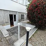 Cascais, T2 With Great Garden In Estoril, Livramento Apartman *