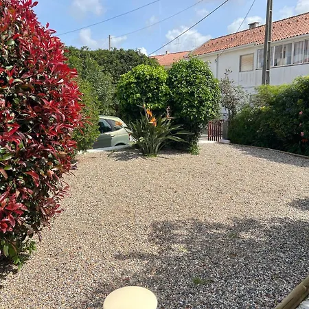 Cascais, T2 With Great Garden In Estoril, Livramento Apartamento *