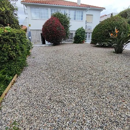 Cascais, T2 With Great Garden In Estoril, Livramento Apartment