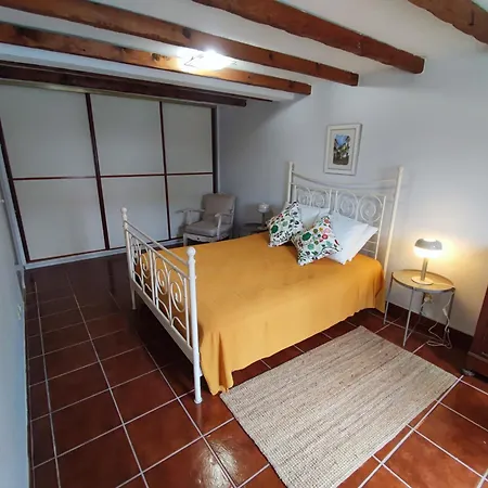 Apartamento Cascais, T2 With Great Garden In Estoril, Livramento Estoril