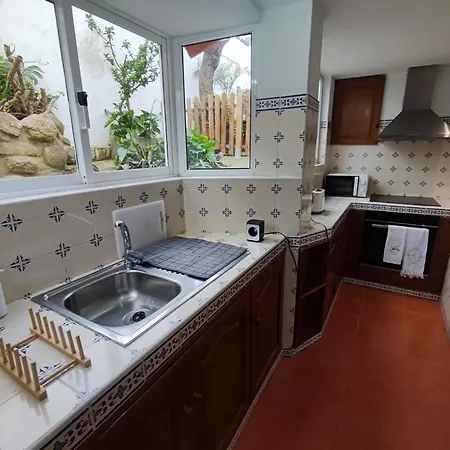 Cascais, T2 With Great Garden In Estoril, Livramento *