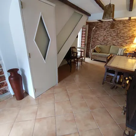 Cascais, T2 With Great Garden In Estoril, Livramento Apartment Estoril
