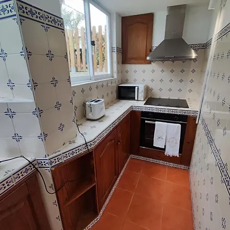 Cascais, T2 With Great Garden In Estoril, Livramento Apartamento *