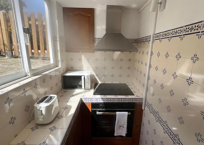 Cascais, T2 With Great Garden In Estoril, Livramento Apartamento Estoril