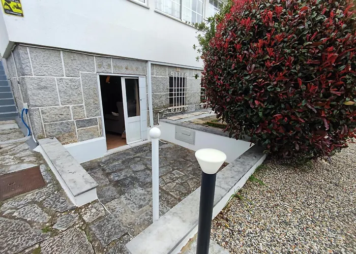 Cascais, T2 With Great Garden In Estoril, Livramento Apartamento *
