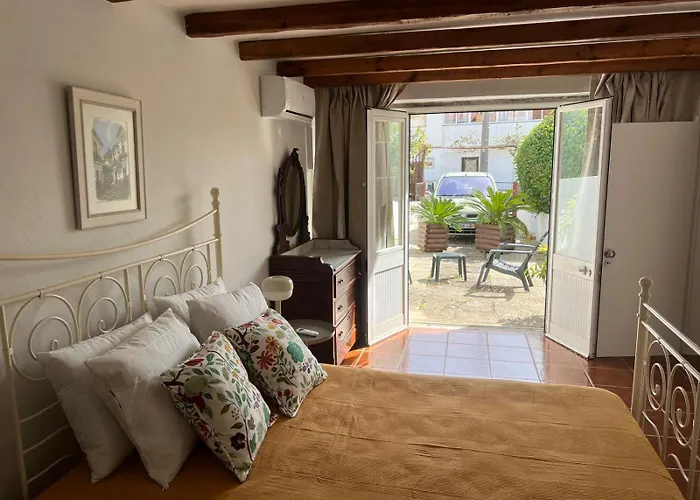 Cascais, T2 With Great Garden In Estoril, Livramento Apartamento Estoril