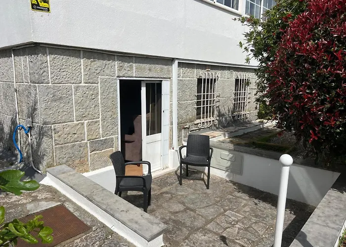 Cascais, T2 With Great Garden In Estoril, Livramento Estoril